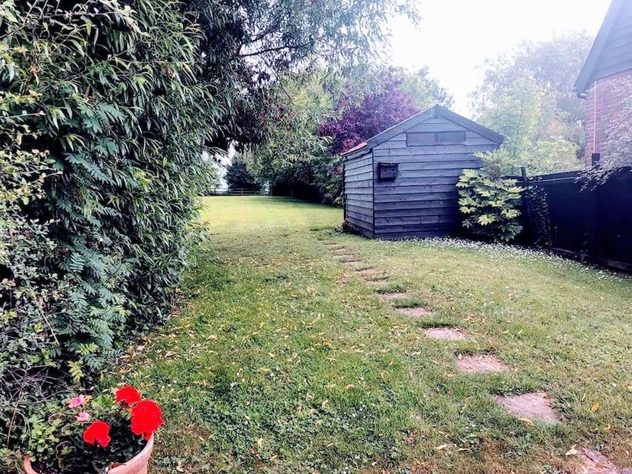 Stunning Barn Conversion Ideal For Large Families Bildeston Exteriér fotografie