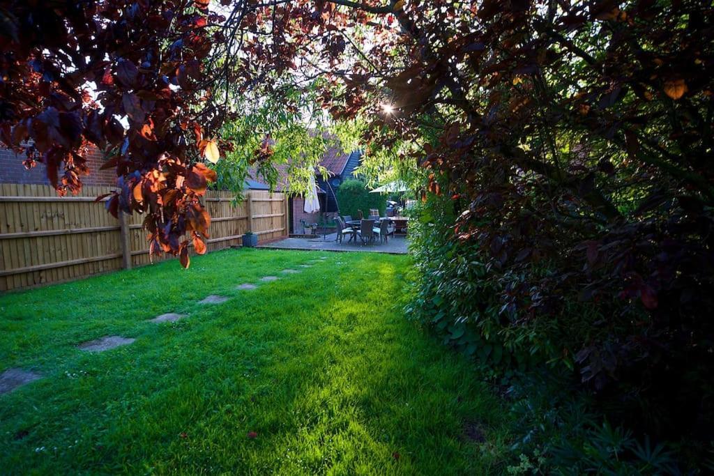 Stunning Barn Conversion Ideal For Large Families Bildeston Exteriér fotografie